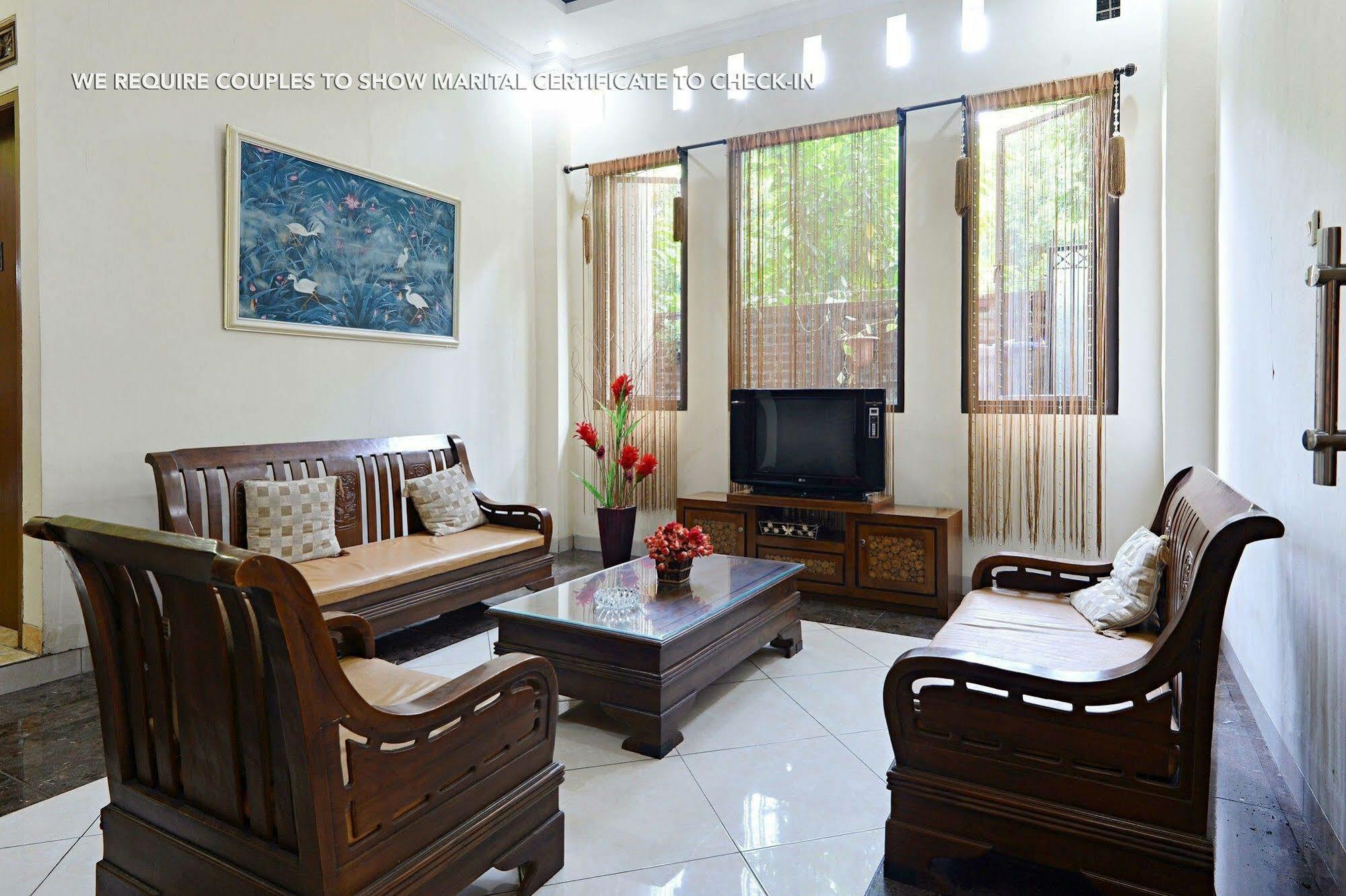 Hotel Zen Antapani Syariah