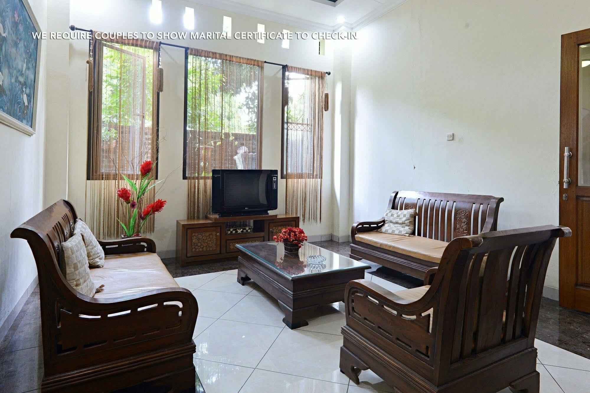 Hotel Zen Antapani Syariah 3*